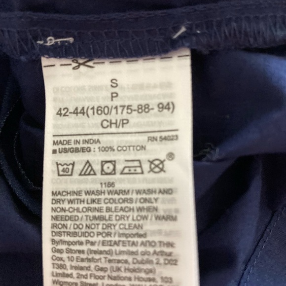 Gap Off Shoulder Top Size S Navy Blue Back Buttons Cotton NWT - Picture 6 of 6